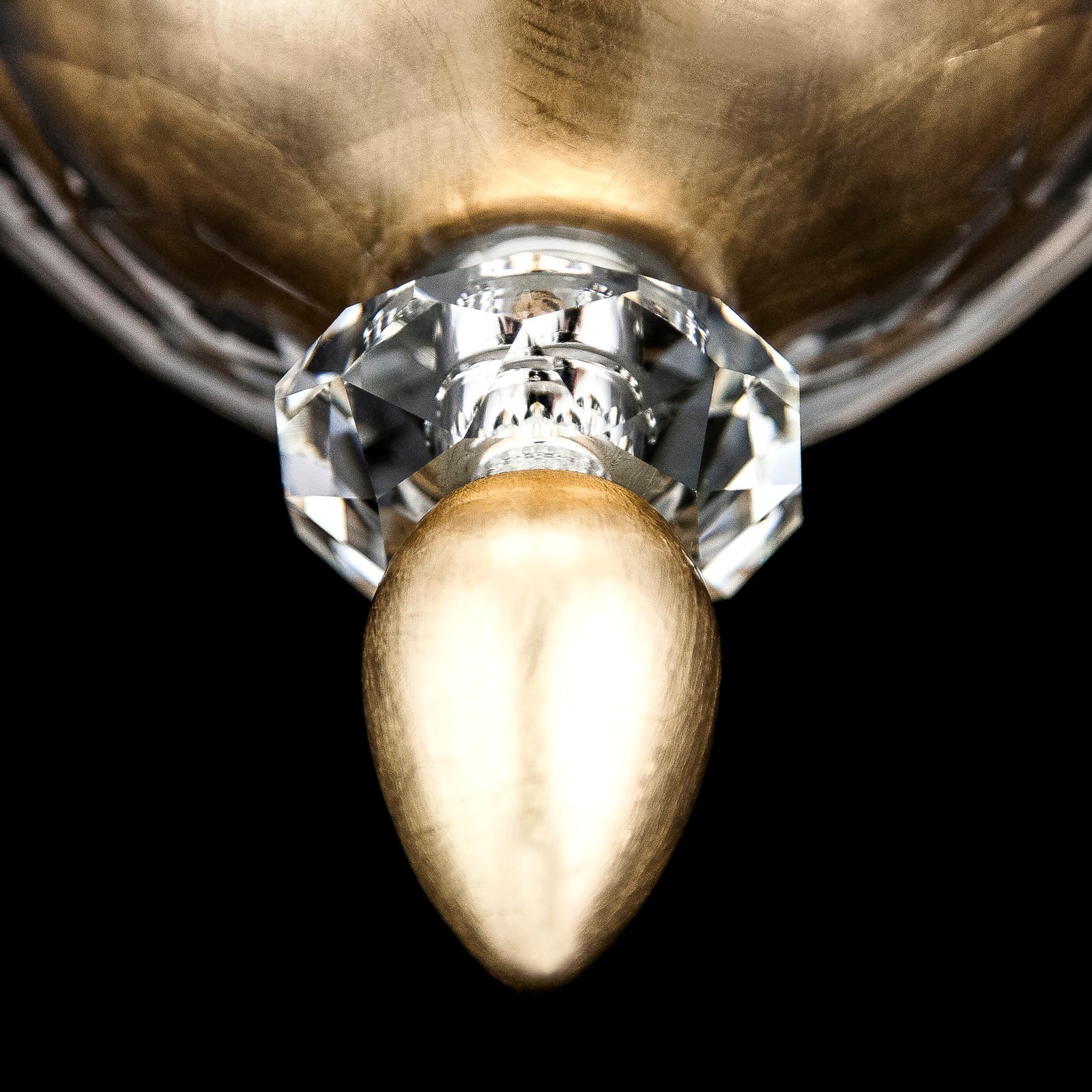 120_AP_3_gold_leaf_crystal_macro2_Contessa_GrandoLuce 120 AP 3 gold leaf crystal macro2 Contessa GrandoLuce