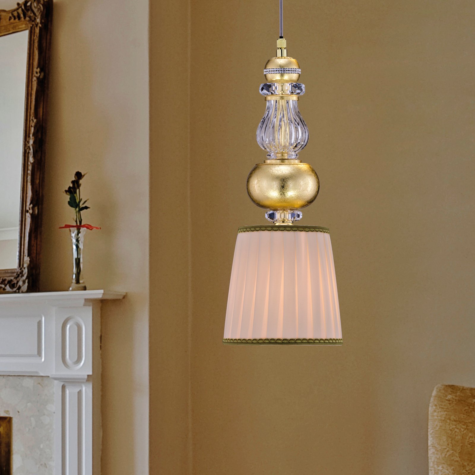 108 S 3 gold leaf crystal fabric beige shade view1.1 Juliana GrandoLuce